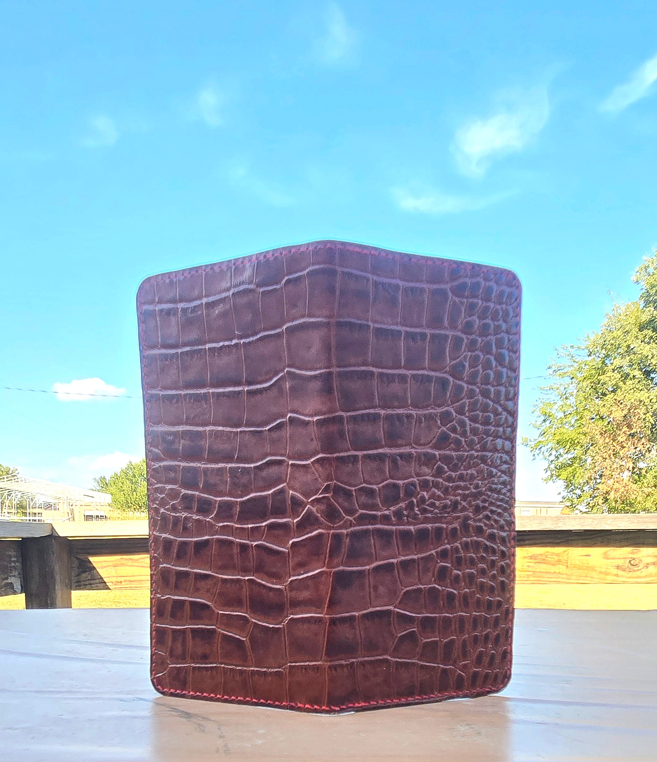 Long wallet closed exterior — croc emboss texture